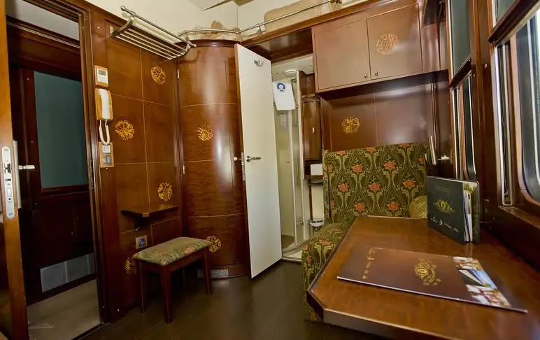 Grand Class Cabin - Image 3