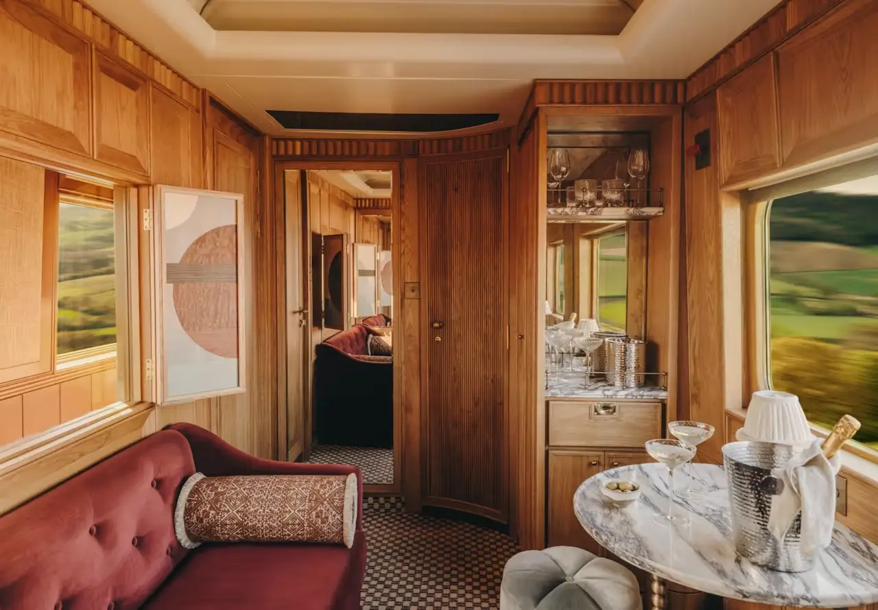 Grand Suite - Image 4