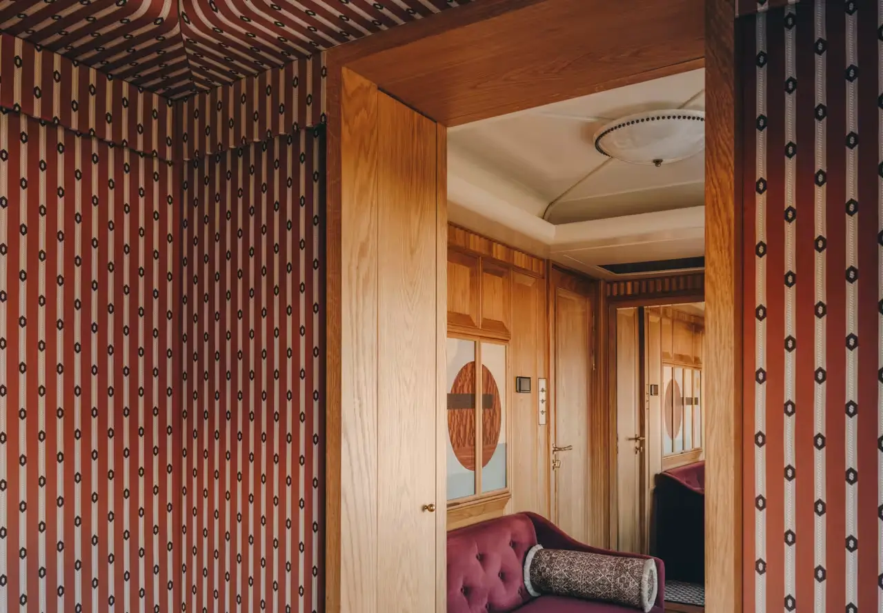 Grand Suite - Image 6