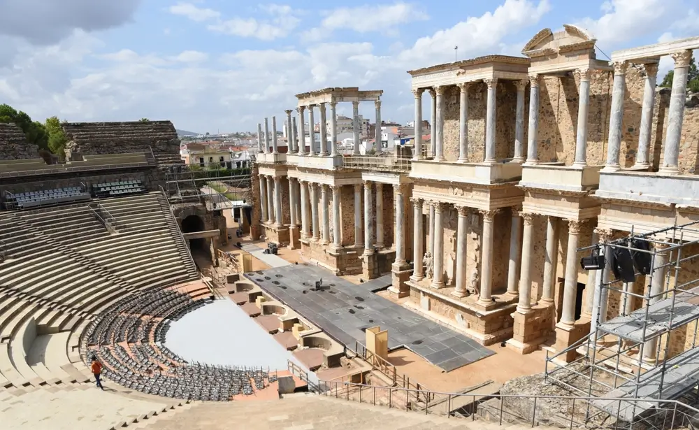 Day 5: Mérida, Alcázar de San Juan and Campo de Criptana: flavours and literature