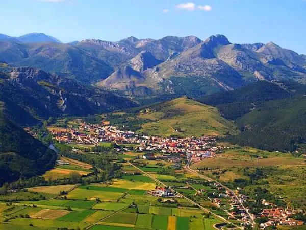 Day 2: Espinosa de los Monteros – Romanesque Palencia – Cistierna